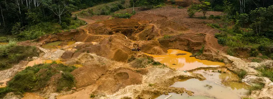 Managing artisanal gold mining risk in Africa: beyond security